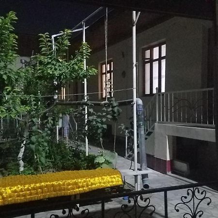 Hotel Optimist Samarkand Esterno foto