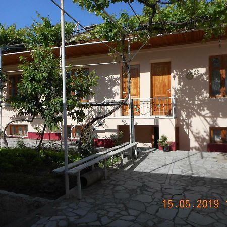 Hotel Optimist Samarkand Esterno foto