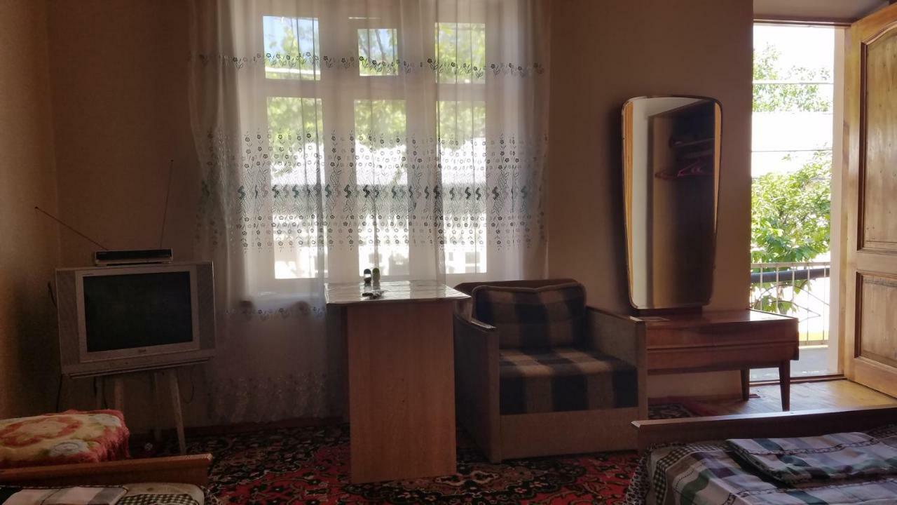 Hotel Optimist Samarkand Esterno foto