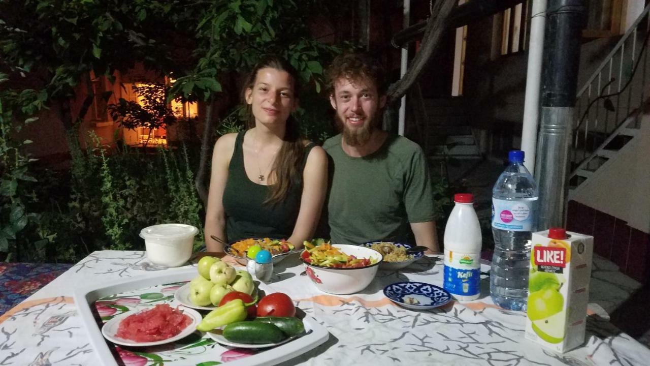 Hotel Optimist Samarkand Esterno foto