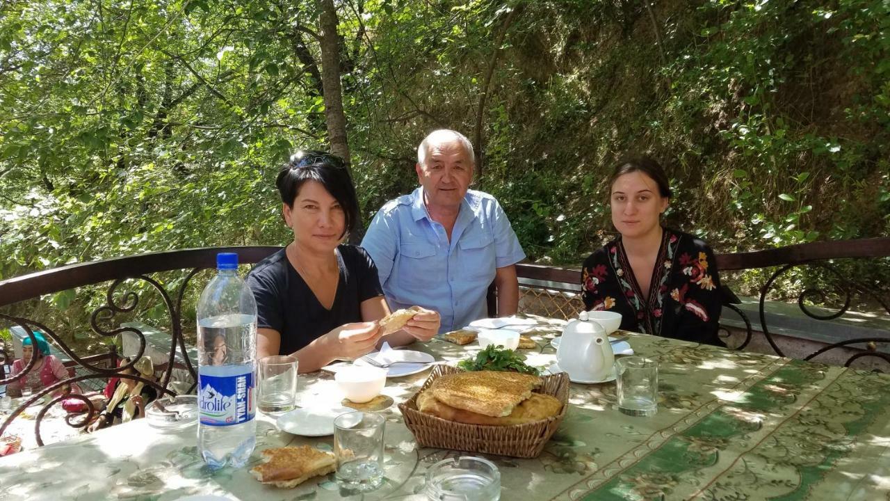 Hotel Optimist Samarkand Esterno foto